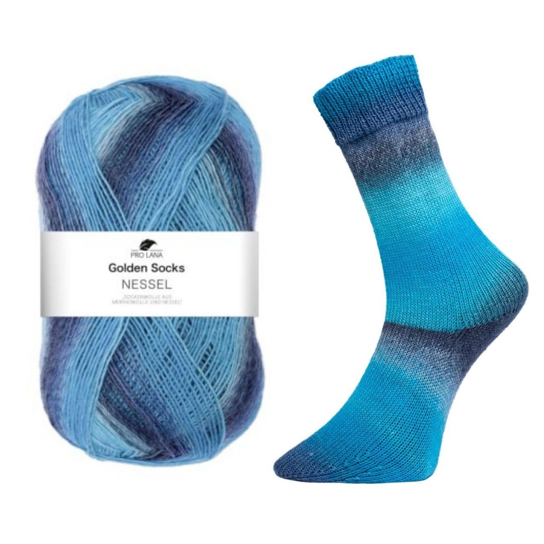 Sockenwolle Golden Socks Nessel plastikfrei Farbe 087 türkis Farbverlauf Knäuel und Socke gestrickt