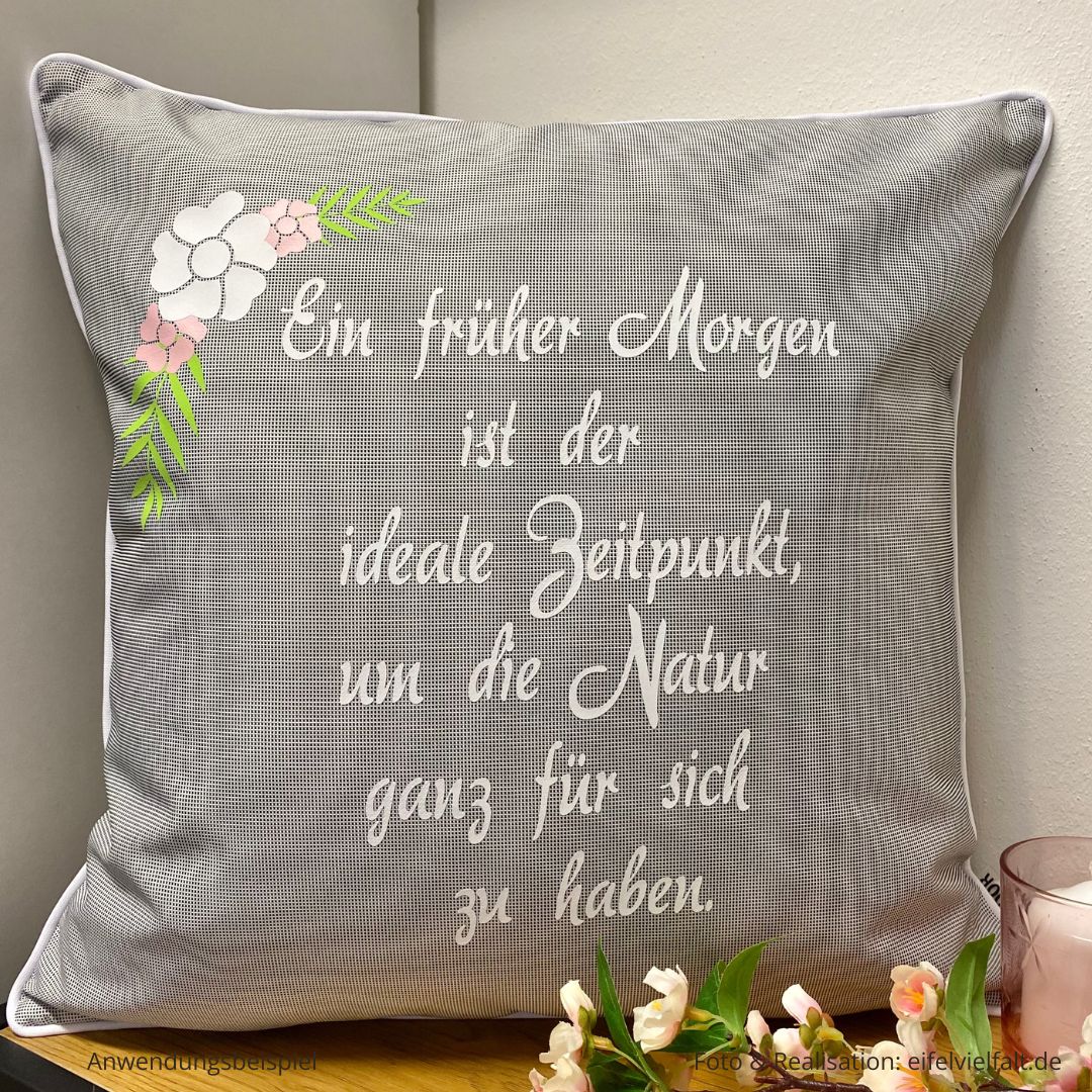 Outdoor-Kissen 45x45 cm hellgrau mit Plott zum selbst gestalten mit Plotterfolien Natur am Morgen