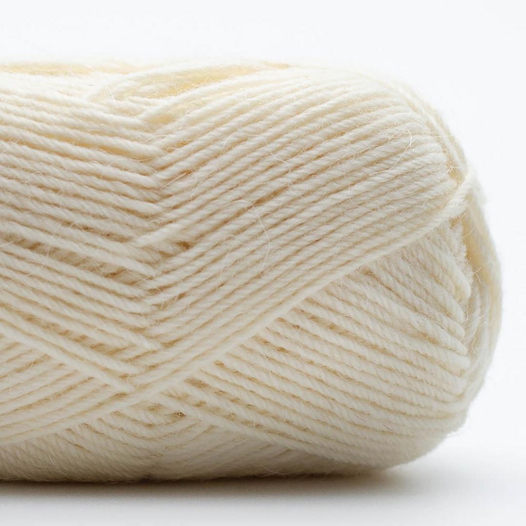 Edelweiß Alpaka 25g 100m Sockenwolle mit 10% Alpaka-Anteil Farbe 001 naturweiß