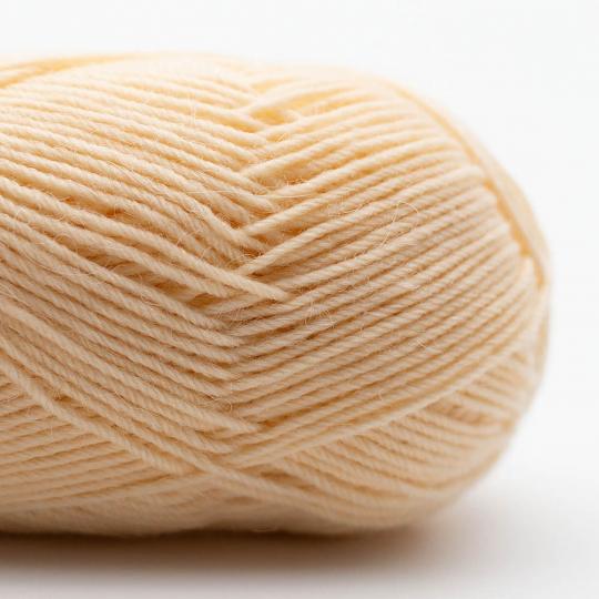 Edelweiß Alpaka 25g 100m Sockenwolle mit 10% Alpaka-Anteil Farbe 015 blasspfirsich