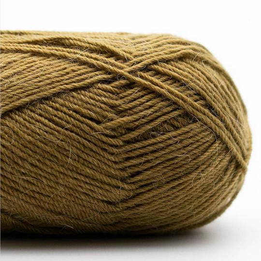 Edelweiß Alpaka 25g 100m Sockenwolle mit 10% Alpaka-Anteil Farbe 032 olivenpaste