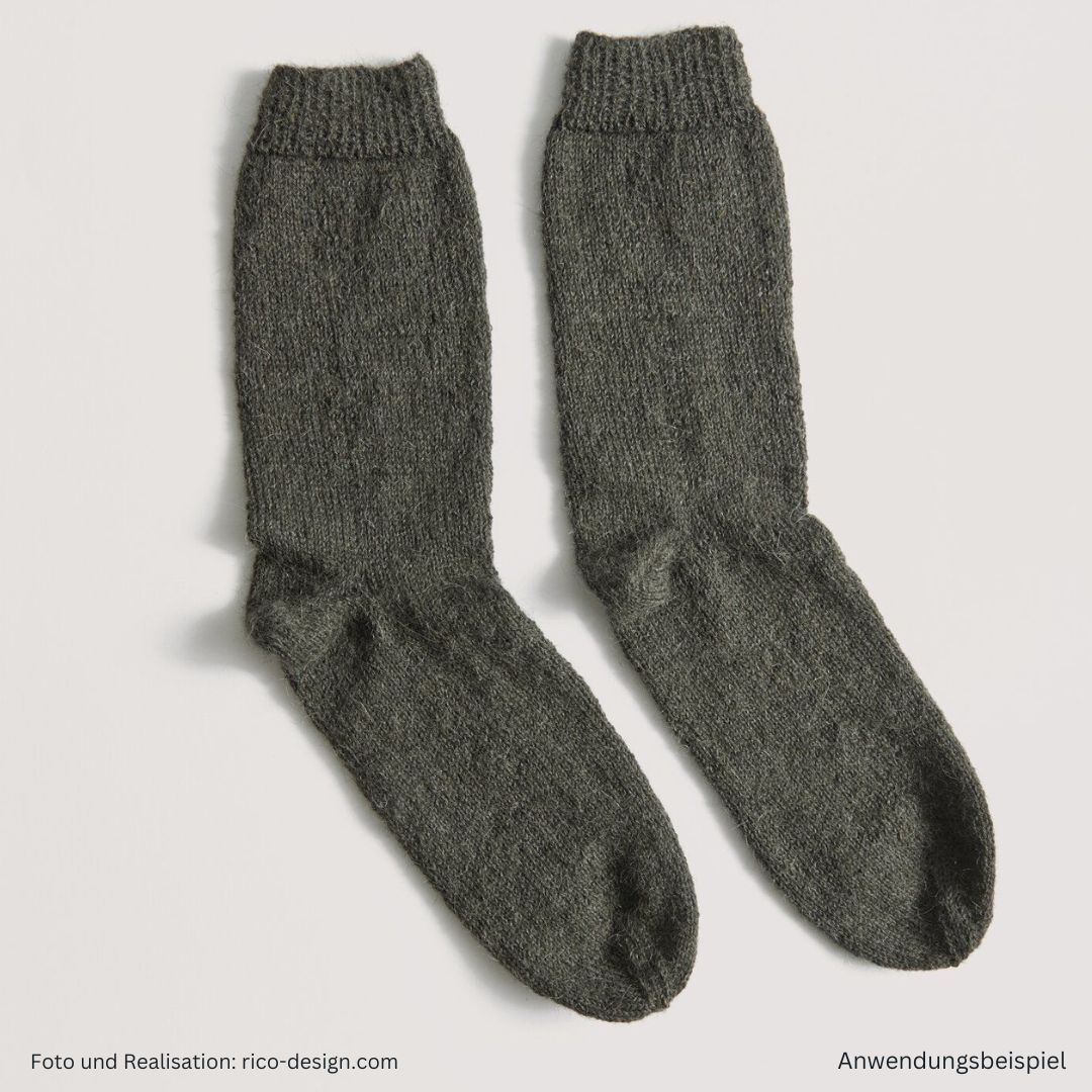 Made by Me Men Nr 3 Strickanleitung Socken dunkelgrau