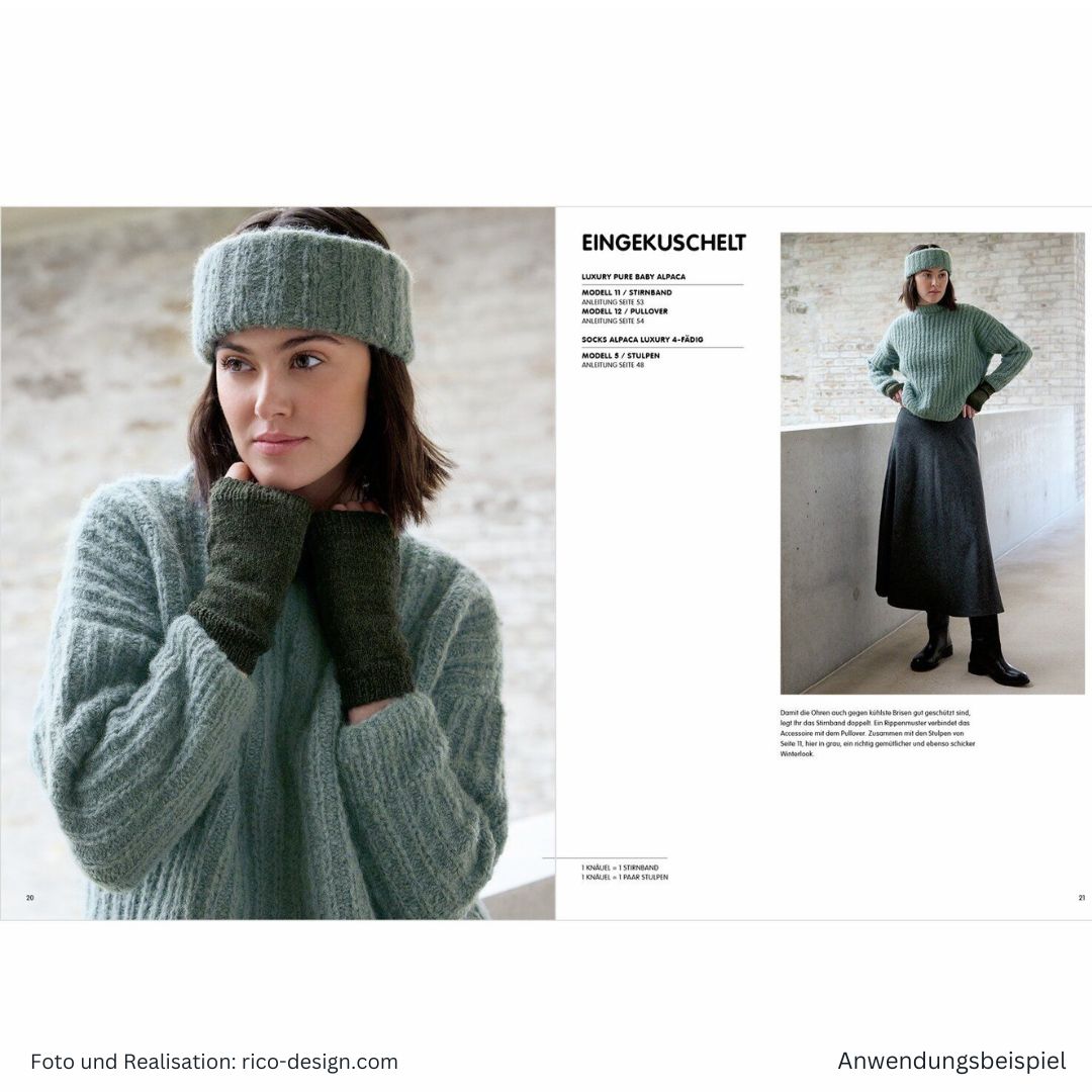 Anleitungsheft zum Stricken Luxury Knits Premium Natural Fibres - Seite 20 und 21 mit Strickmodellen in eisblau