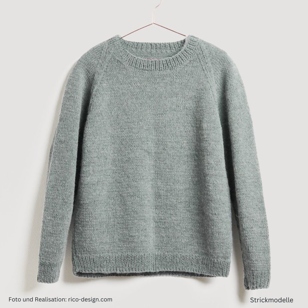 Lovewool Nr. 21 Strickanleitung Pullover für Männer in hellgrau