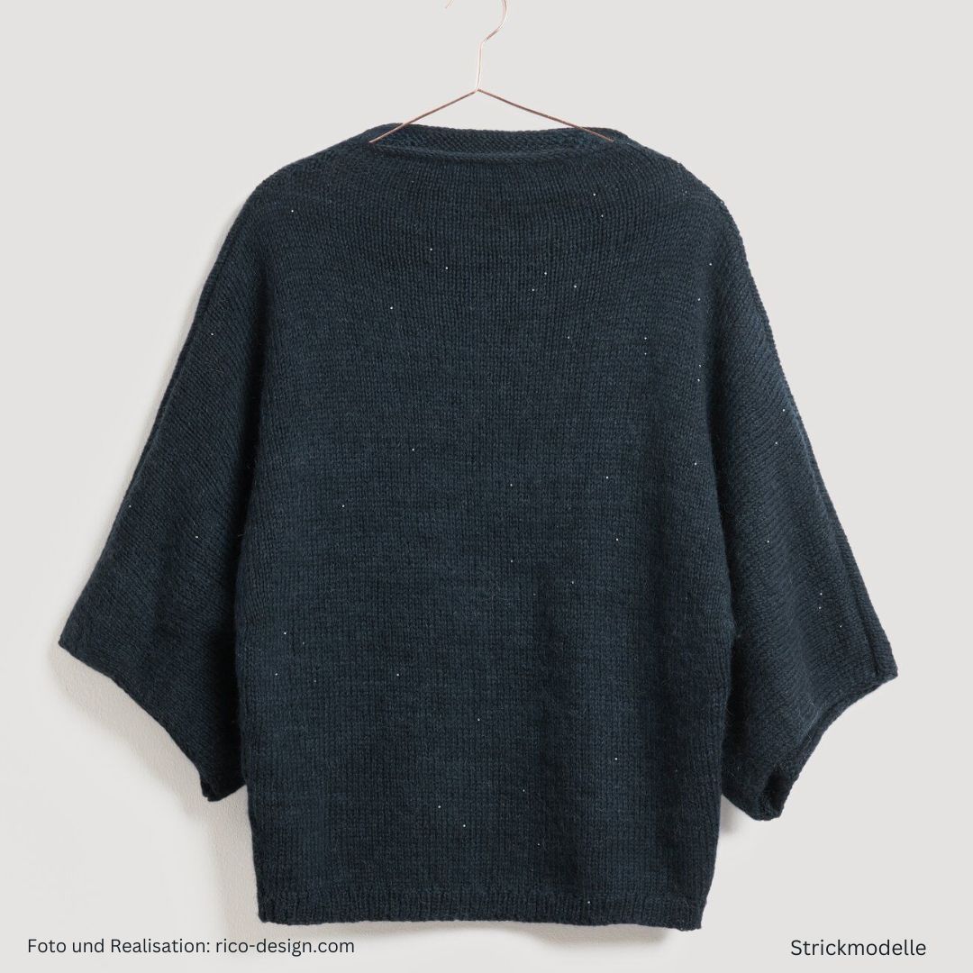 Lovewool Nr. 21 Strickanleitung Pulli dunkelblau oversize