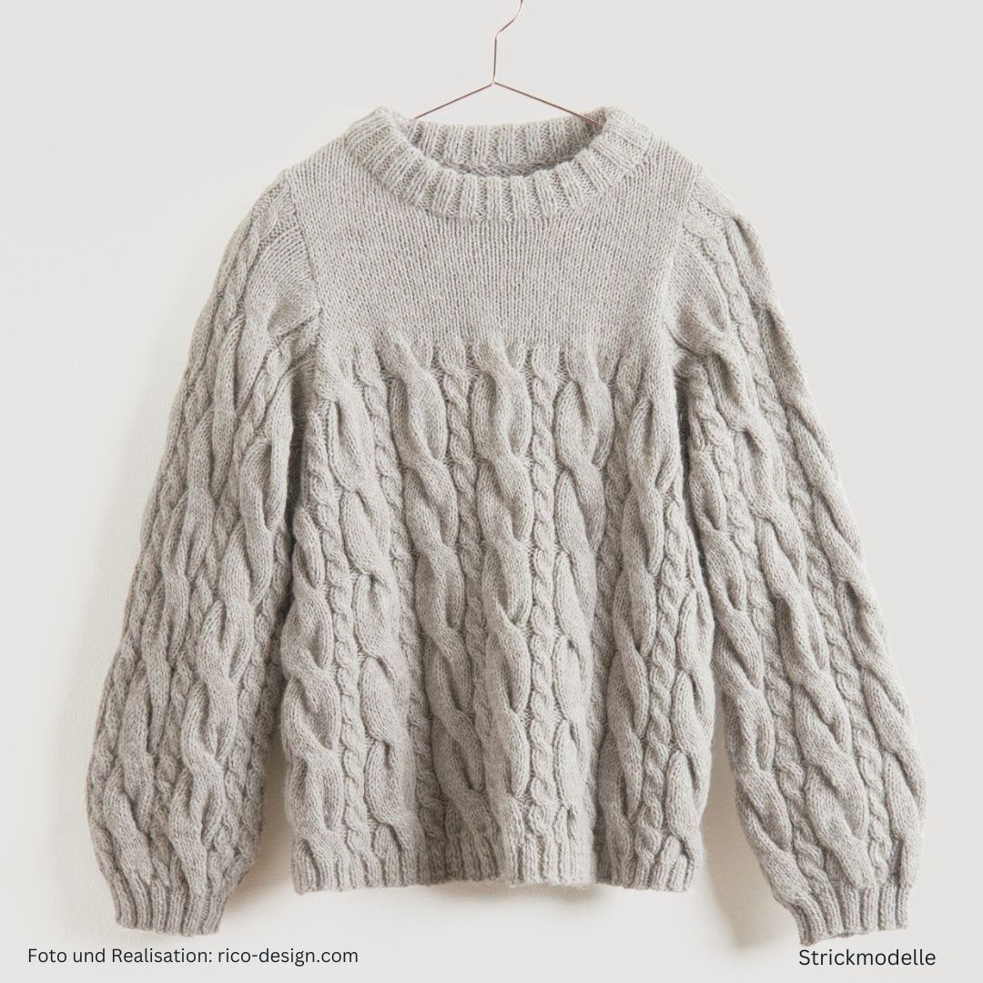 Lovewool Nr. 21 Strickanleitung Pulli mit Zopfmuster in wollweiß