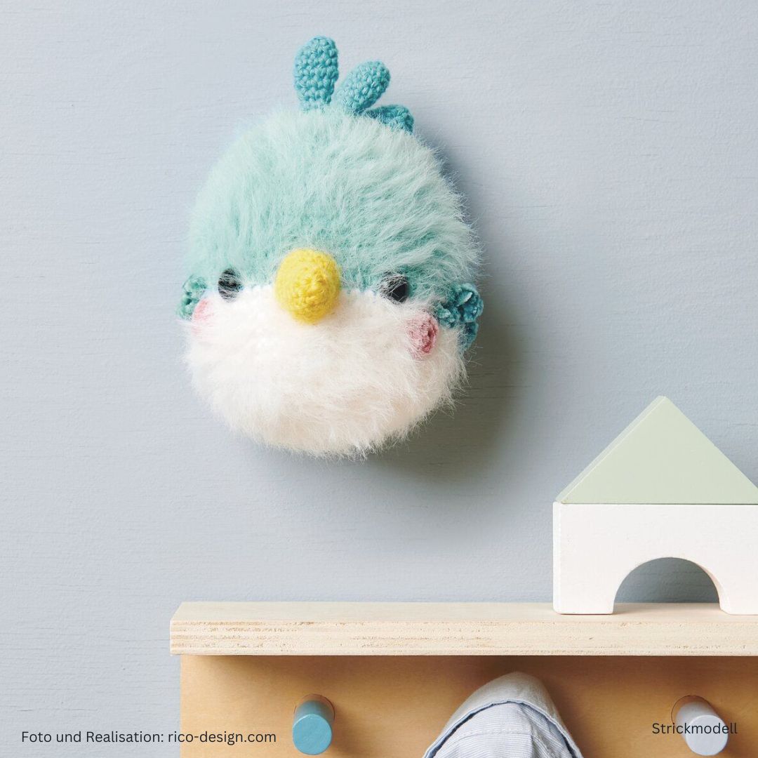 Ricorumi Furry Furry 25g 175m Flauschgarn Beilaufgarn Modell Vogel im Kinderzimmer Muster