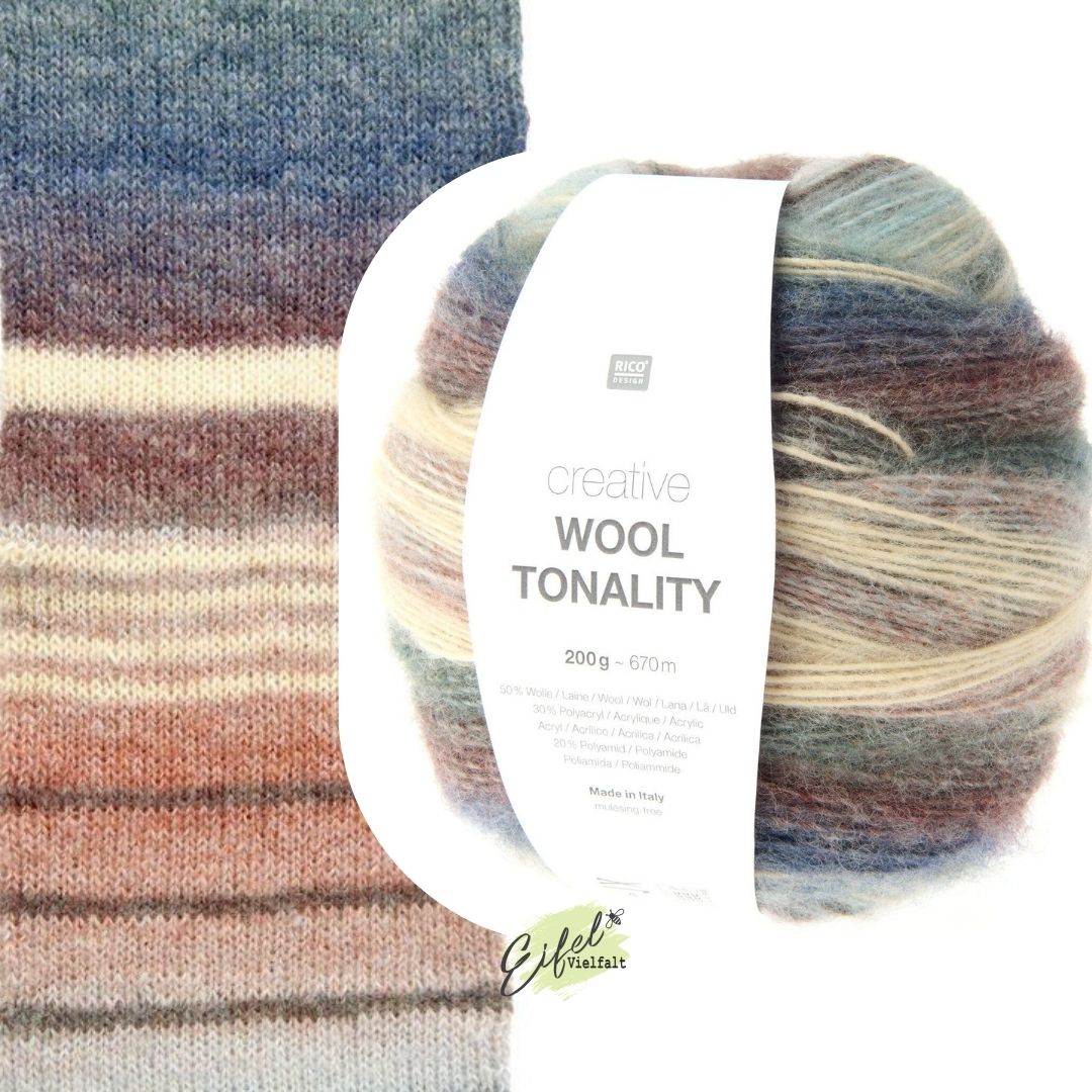 Creative Wool Tonality 200g 670 m Farbe Nr. 007 winter Farbverlauf in kühlen Beere und Blautönen - dargestellt als Maschenprobe und Knäuel zum Stricken und Häkeln geeignet
